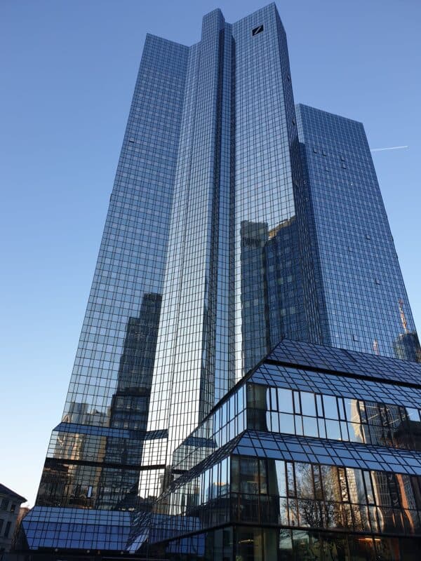 Mergers & Acquisitions oder Tag der Hochhäuser in Frankfurt